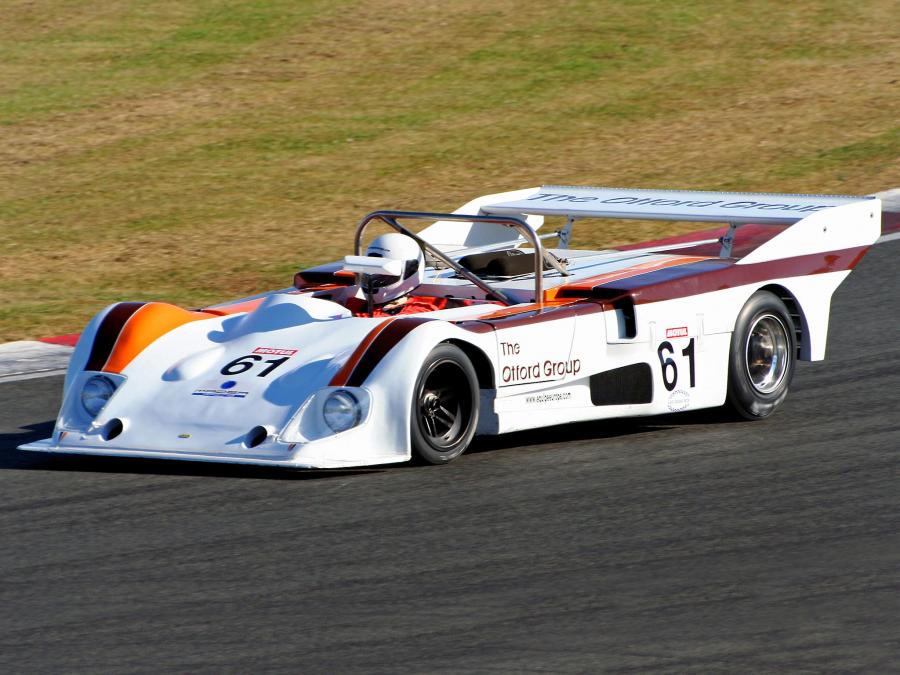  Lola T286 1976 года  (фото 1 из 3)